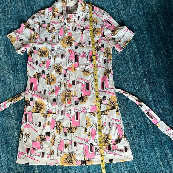 Vera Neumann Vintage Top belted house or city scape pink white XS or kids 12 - Picture 7 of 13